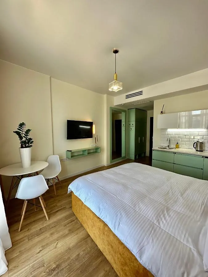 Nina Apartment Batumi 0*,
